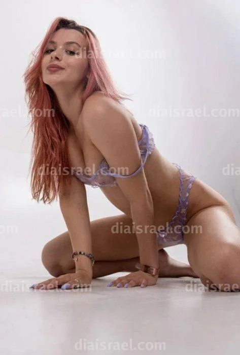 VICTORIA